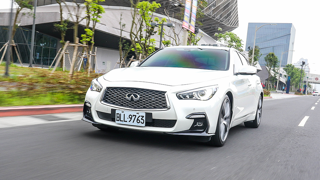 換裝原廠代號VR30DDTT引擎,讓Q50 300GT具有更濃厚GT-R血液。