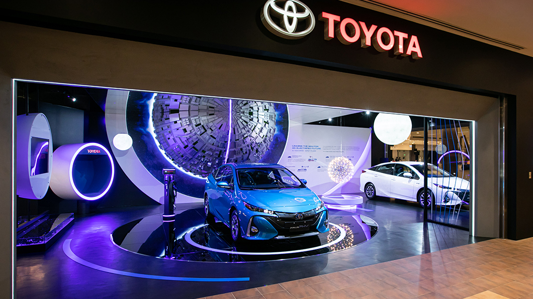 2025年Toyota電動車款銷售翻倍 林口三井形象館展未來企圖