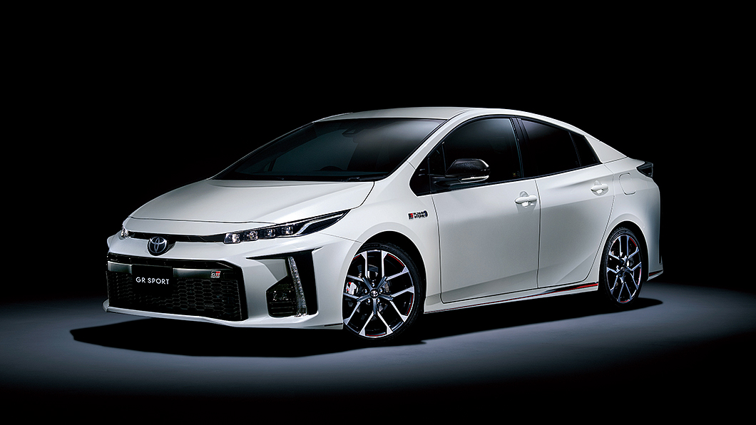 馬斯克想換車嗎? Prius PHV GR Sport很可以!