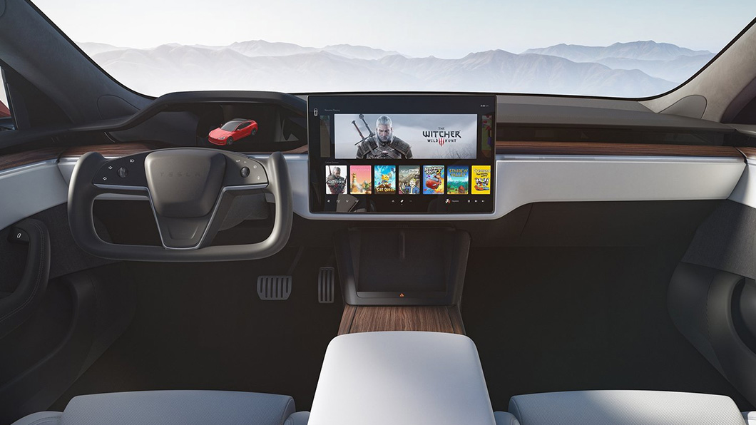 Tesla Model S Plaid採用Yoke U型方向盤。(圖片來源/ Tesla)