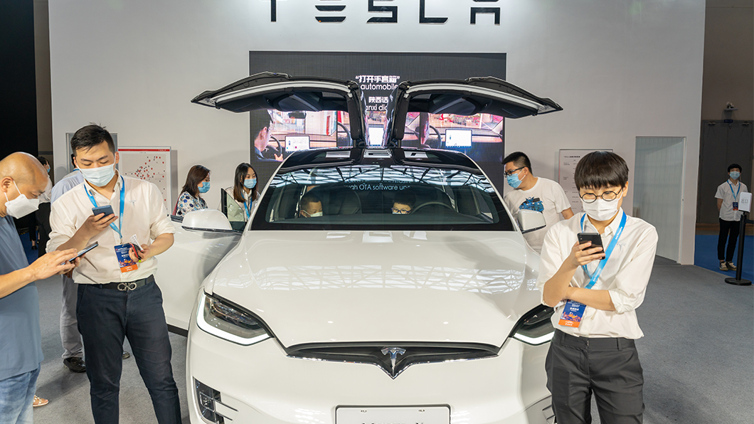 中國市場在零售端的價錢也比以往還來得「硬」。(圖片來源/ 中國Tesla)