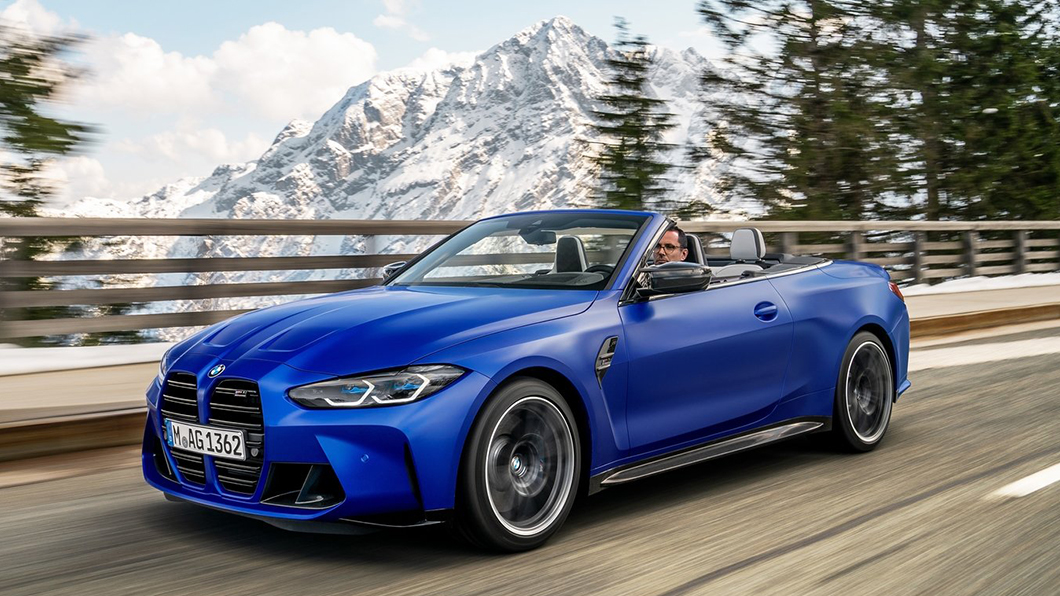 大鼻孔上空辣妹來了! BMW全新敞篷M4亮相