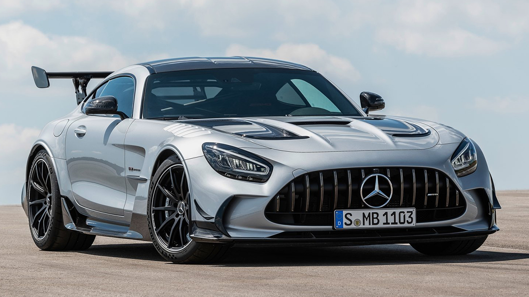 M-AMG GT Black Series搭載著4.0升V8雙渦輪引擎,可輸出730匹馬力、81.6公斤米扭力。(圖片來源/ M-AMG)