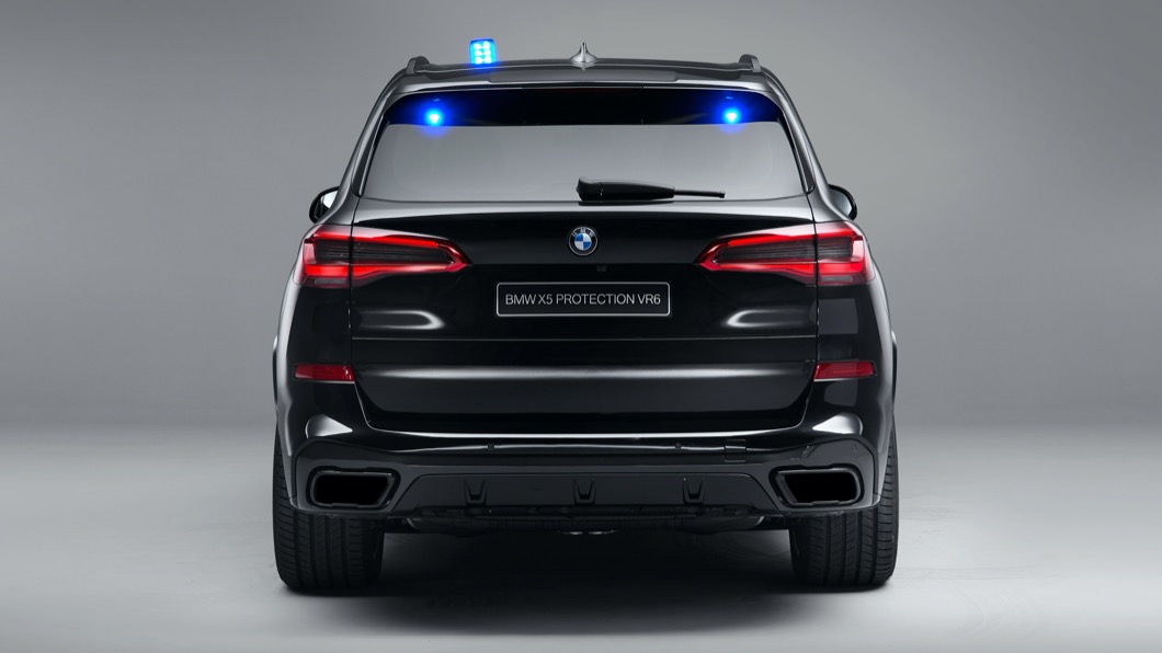 這款車是符合VR6防護等級認證要求,可以抵禦手槍或者AK-47這類槍械。(圖片來源/ BMW)