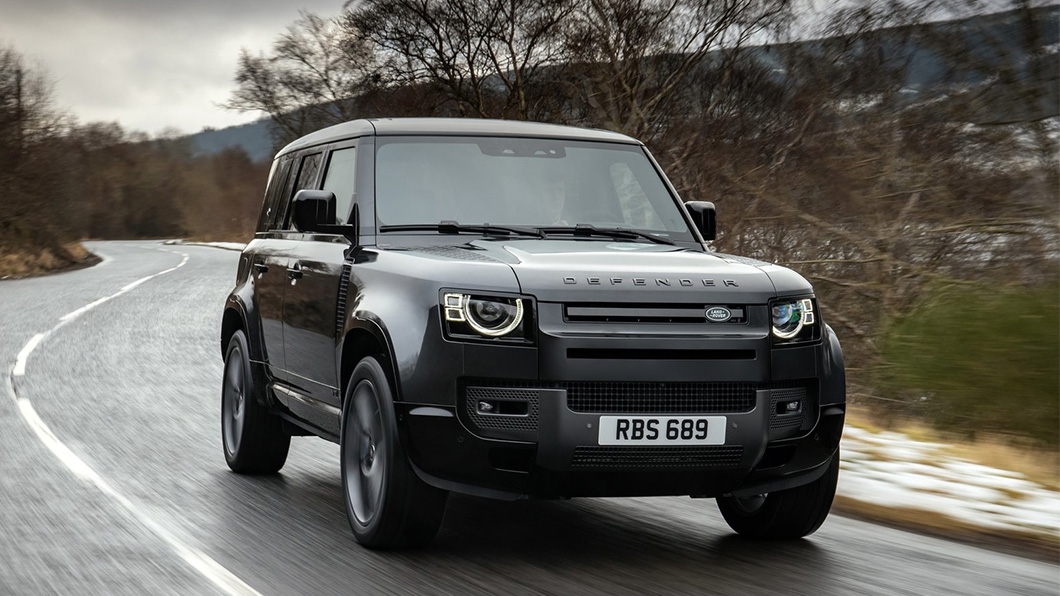 Defender去年一上市就熱銷,預計將推出130長軸版。(圖片來源/ Land Rover)