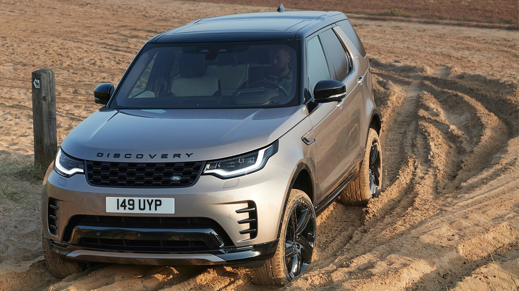 現行Discovery在車系定位上略顯尷尬,Land Rover希望電氣化後能細分LSUV市場。(圖片來源/ Land Rover)