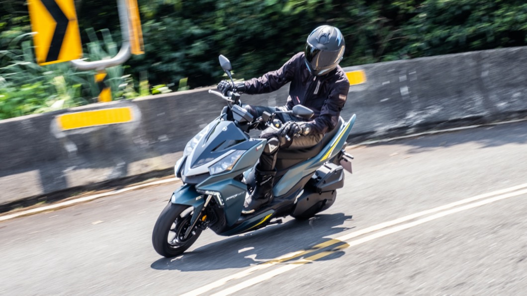 SYM DRGBT R-Edition售價11萬 新增循跡系統、動力強化更帶勁