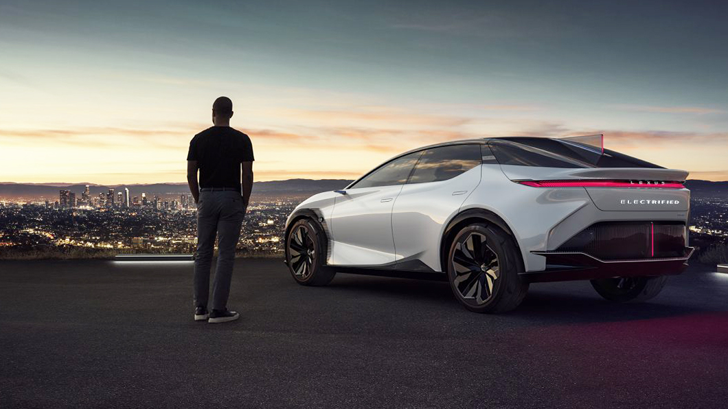 隨著LF-Z Electrified曝光,Lexus的電動化戰略亦更加明確,未來將努力朝BEV、PHEV與HEV等綠能車款發展。(圖片來源/ Lexus)