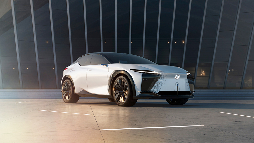 Lexus LF-Z本人首度美媒前亮相 有望提前在明年量產