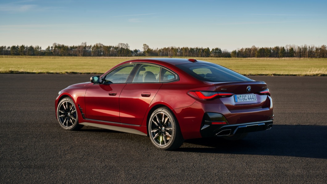 M440i xDrive Gran Coupé車款也配備有四輪傳動系統以及M Sport煞車、主動懸吊系統。(圖片來源/ BMW)