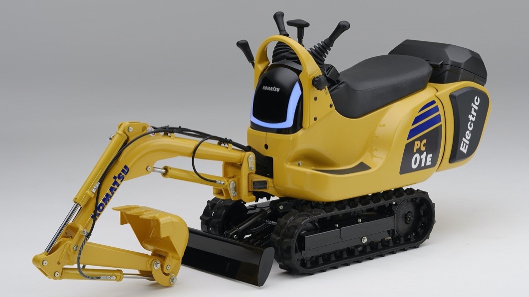 Honda與小松製作所聯手開發挖土機 PC01將搭載可換電池技術