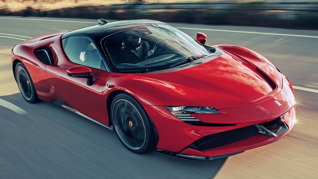 SF90 Stradale是Ferrari品牌首款插電式混合動力車型。(圖片來源/ Ferrari)
