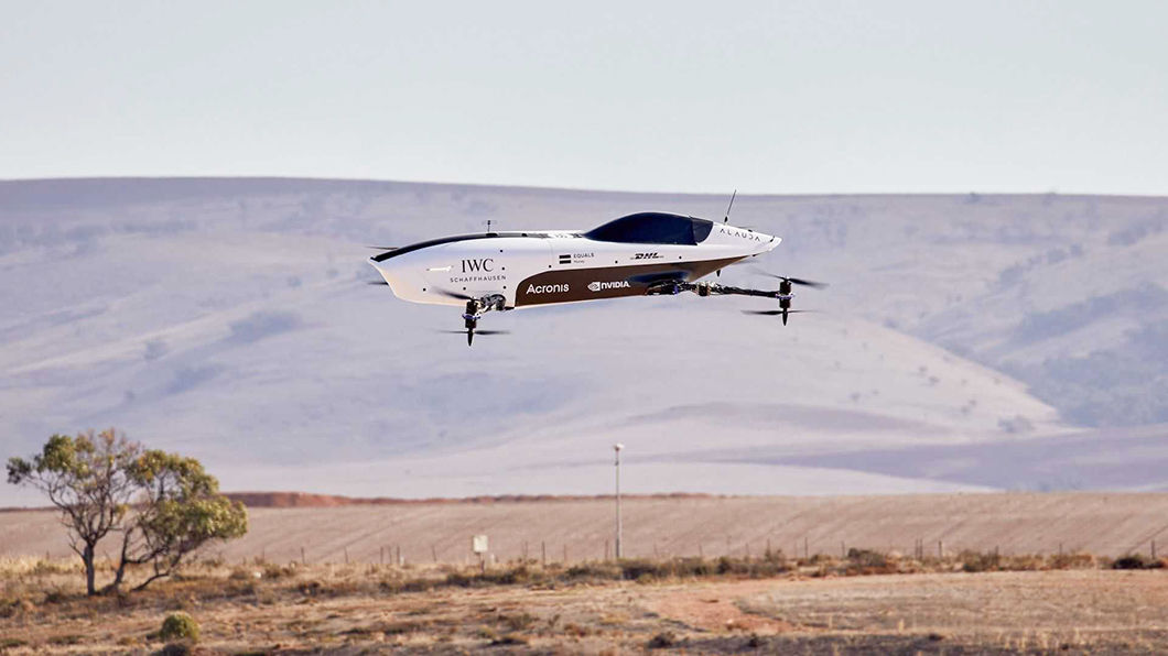 Airspeeder Mk3將配備雷達防撞系統，更以賽車常用的碳纖維打造框架、機身，確保競逐時安全無虞。（圖片來源/ Alauda）