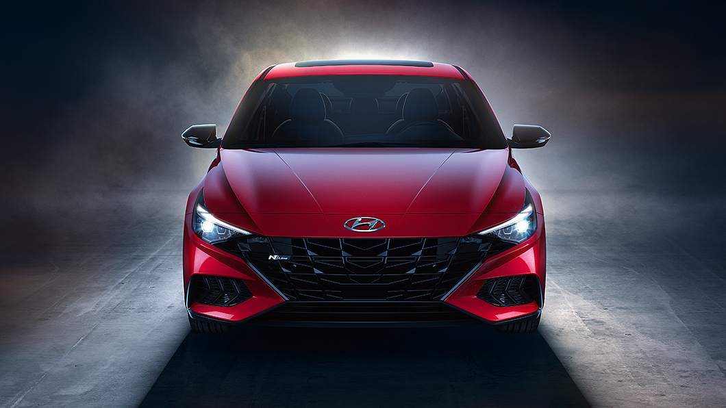 Hyundai於2020年3月發表的新世代Elantra本身就具備前衛動感設計風格。(圖片來源/ Hyundai)