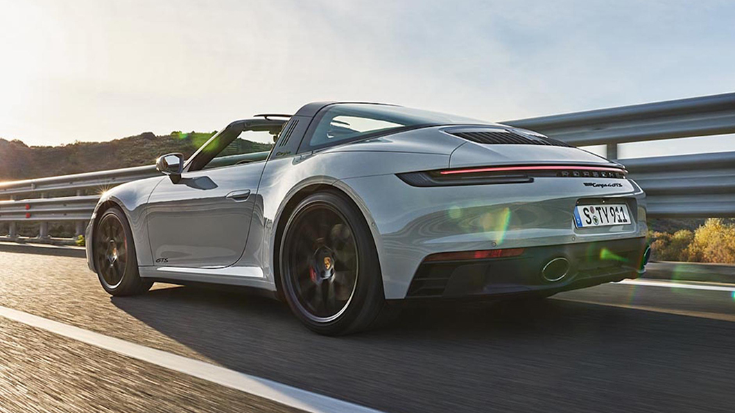 911 GTS升級了源自Turbo版的懸吊升級與剎車系統,讓駕馭表現更上層樓。 (圖片來源/ Porsche)