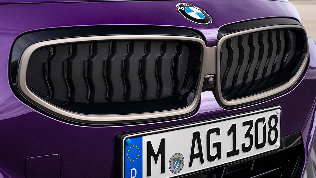 換上全新主動式水箱護罩格柵。(圖片來源/ BMW)