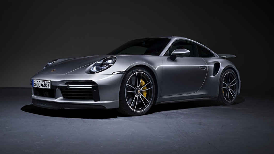 Porsche 911 Turbo S經過改裝之後有著強大的動力，加速表現是三輛裡面最優秀的。（圖片來源/Porsche）