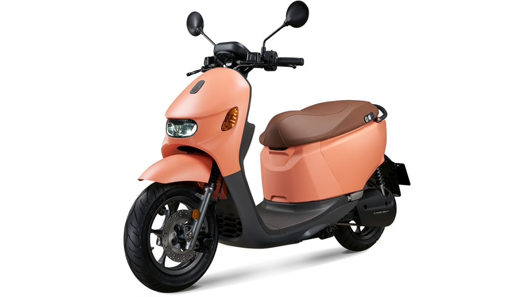 宏佳騰Ai-3 Comfort+車系具備更可愛的造型設定,配色方面也更加討喜。(圖片來源/ 宏佳騰)