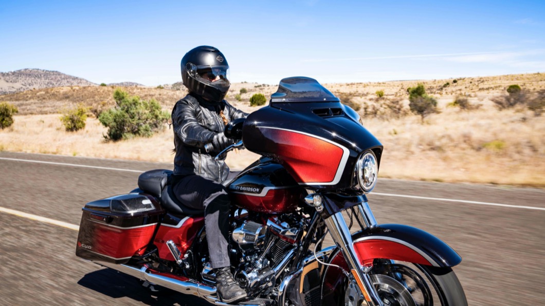 21年式哈雷新車上市 預售期間入主限定車款加贈7.5萬好禮