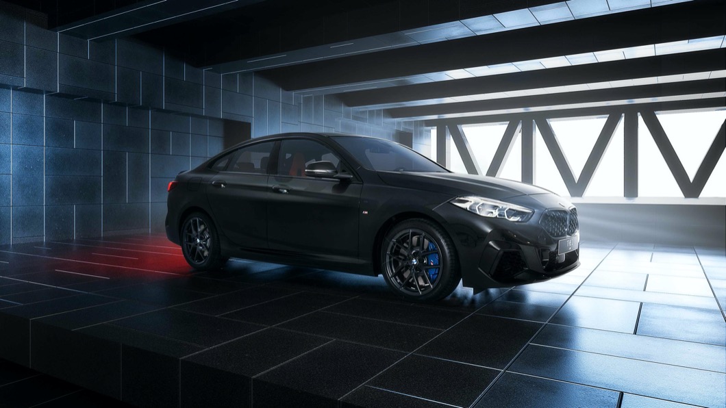 雙車型均採用TwinPower Turbo直列4缸汽油引擎,可以帶來306匹最大馬力。(圖片來源/ BMW)