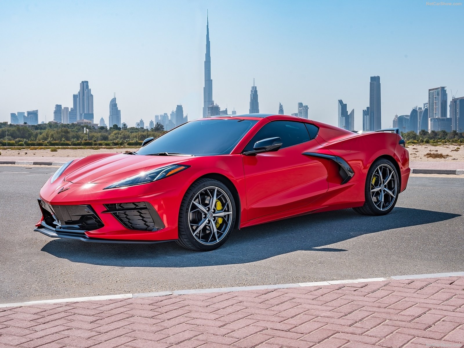 美國總統搶頭香體驗電動Corvette! 拜登:我沒在開玩笑