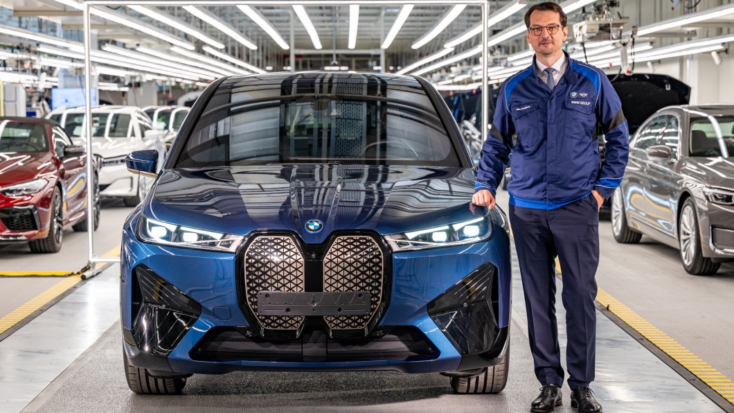BMW也開始將車輛轉往純電動發展,在德國有21.5萬名員工已經受到電動車的產業衝擊影響。(圖片來源/ BMW)