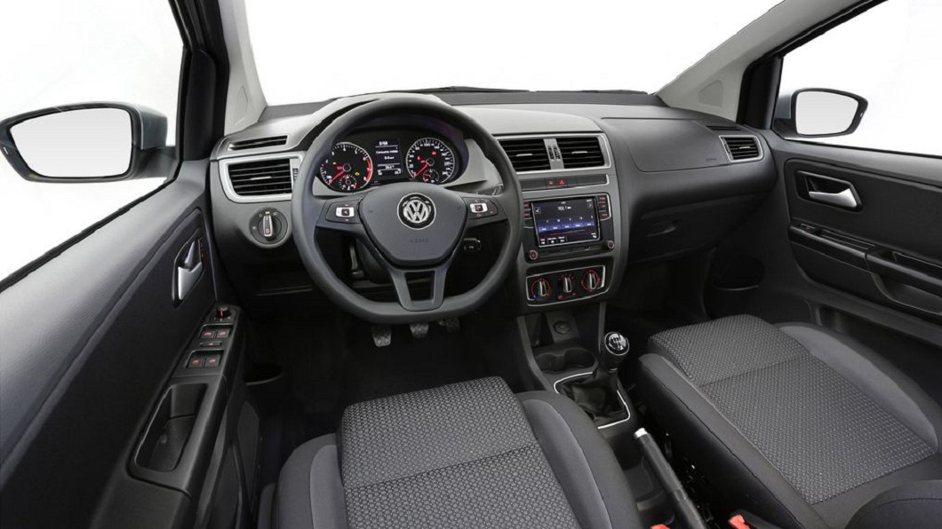 Fox原本配備有6.5吋觸控式影音主機。(圖片來源/ Volkswagen)