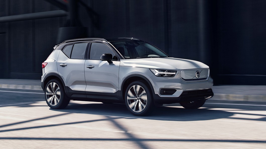 XC40 Recharge體型比目前市場上的各款豪華電動休旅都小上不少。(圖片來源/ Volvo)