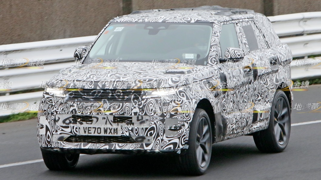 全新Range Rover Sport也與開發中的Range Rover格局相仿。(圖片來源/ TVBS)