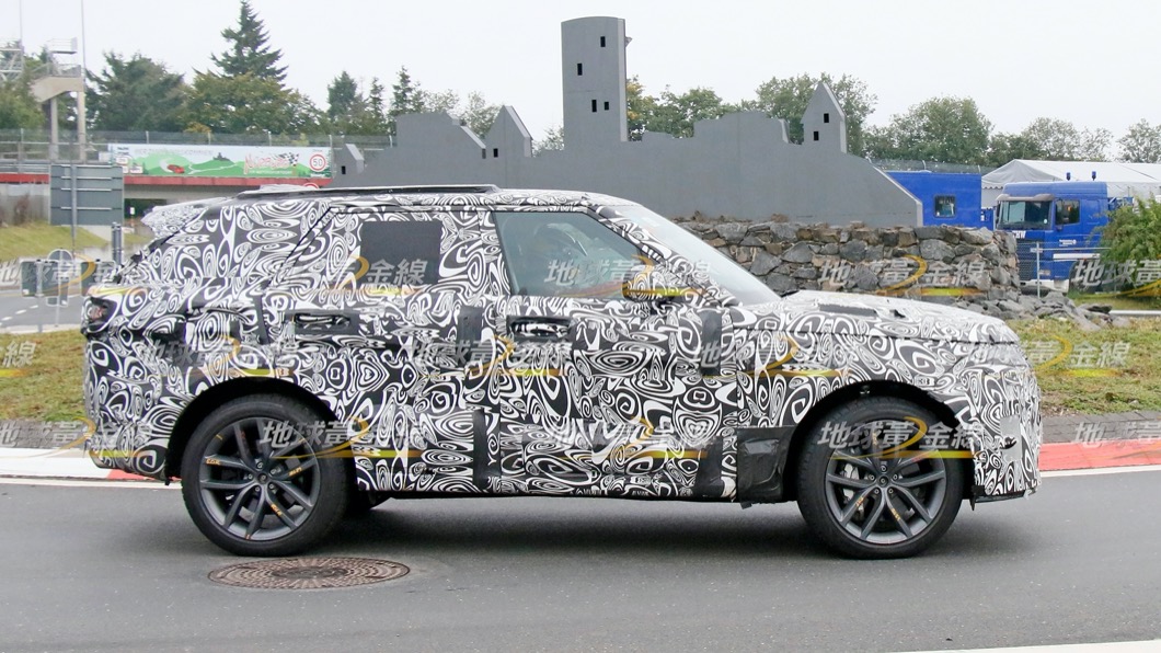 外媒推測全新Range Rover Sport SVR車上將會採用V8雙渦輪增壓引擎,可能會讓動力來到600匹的水準。(圖片來源/ TVBS)