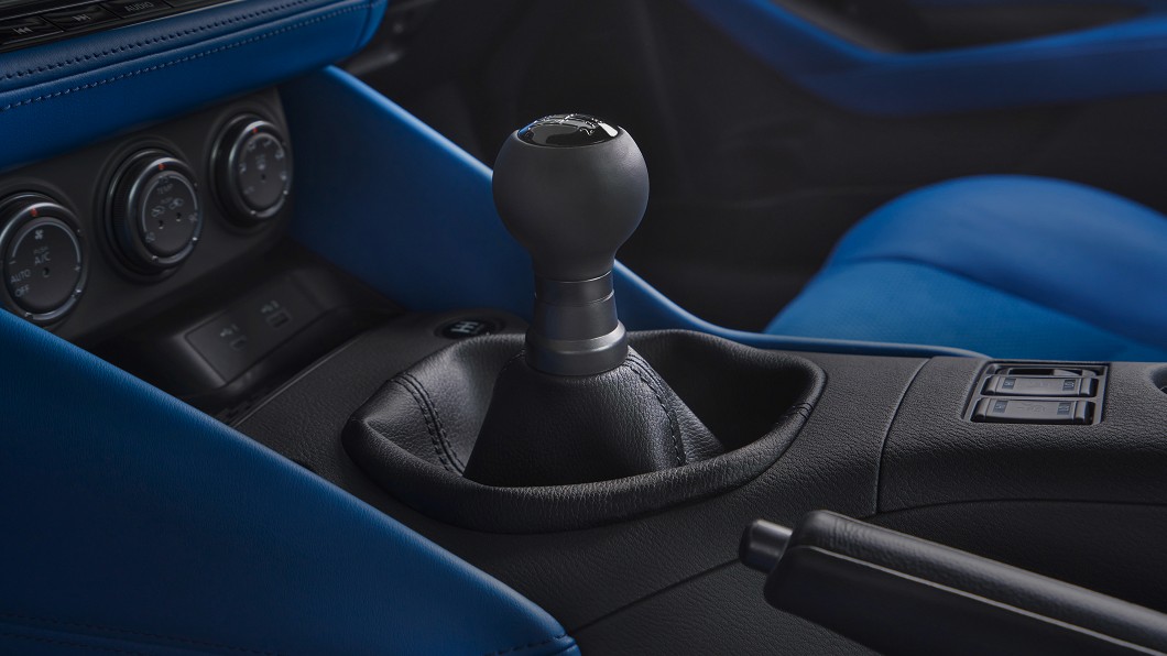 新一代Z標配6速手排變速箱。(圖片來源/ Nissan)