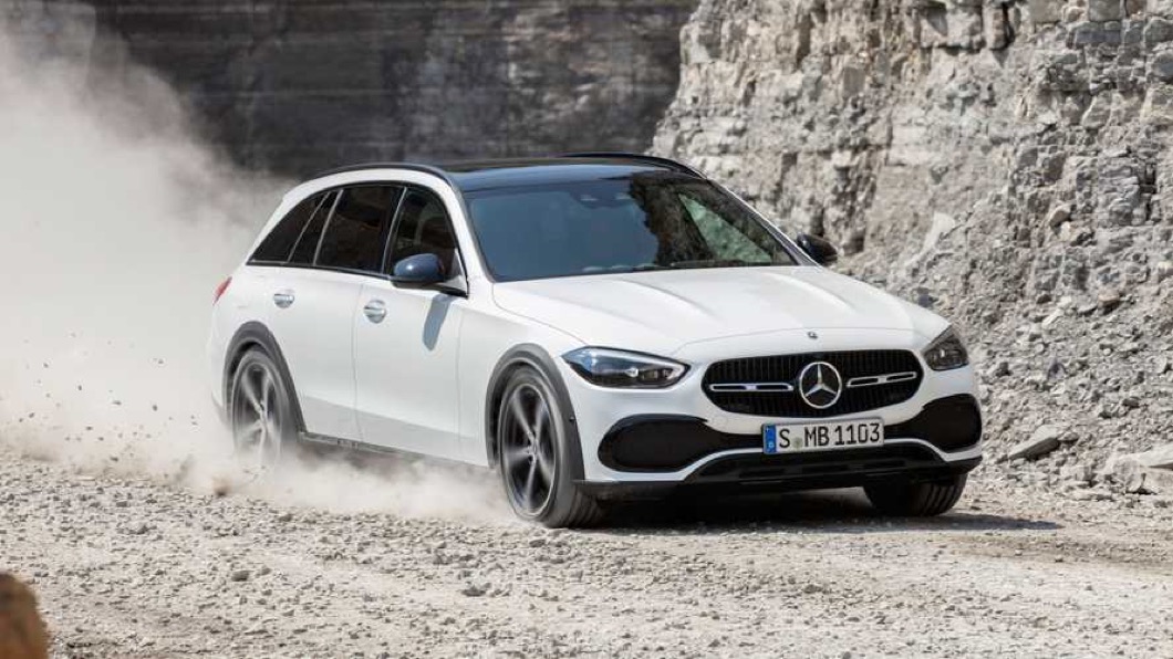 M-Benz C-Class All-Terrain亮相 加高車身越野身手更矯健