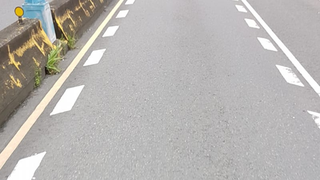 就連老司機也不知道的交通標線　網友笑稱：飛機起降落線