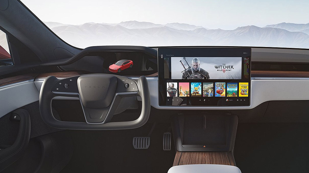 Tesla Yoke方向盤算是市售車款中較為特別的設計了。(圖片來源/ Tesla)