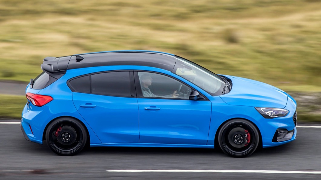 Focus ST Edition的建議售價為35,785英鎊(約合新台幣136萬元。(圖片來源/ Ford)