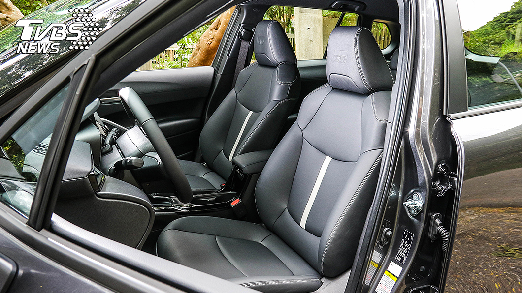 Corolla Cross GR Sport內裝同樣具有專屬個性化設計。(圖片來源/ TVBS)