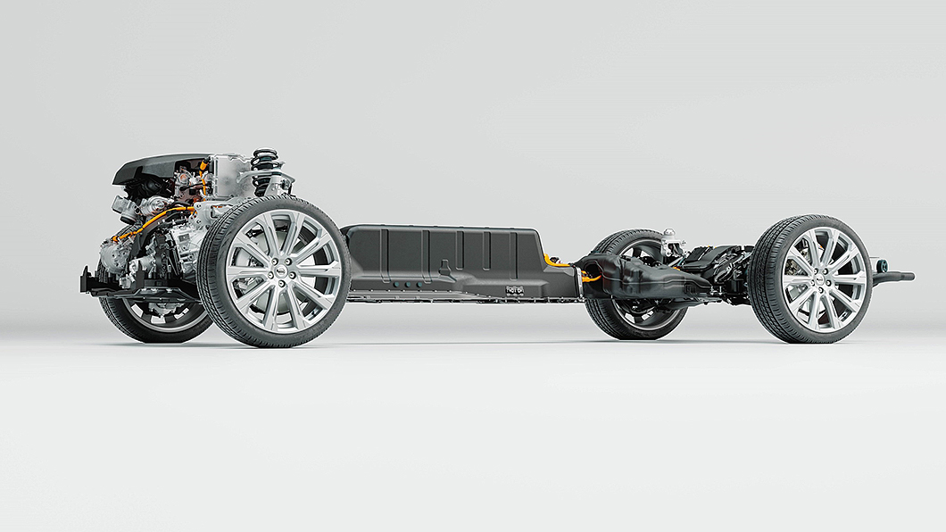 Volvo推出2022年式T8 PHEV2動力車型,馬力、續航力同步升級。(圖片來源/ Vovlo)