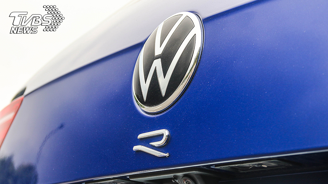 Volkswagen Taiwan藉由引進小改款Tiguan機會,把Tiguan R導入臺灣市場銷售。