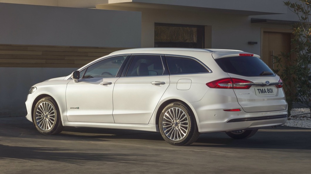 Mondeo Wagon Hybrid車型預計可以帶來187匹的最大馬力以及22.7的平均油耗表現。(圖片來源/ Ford)