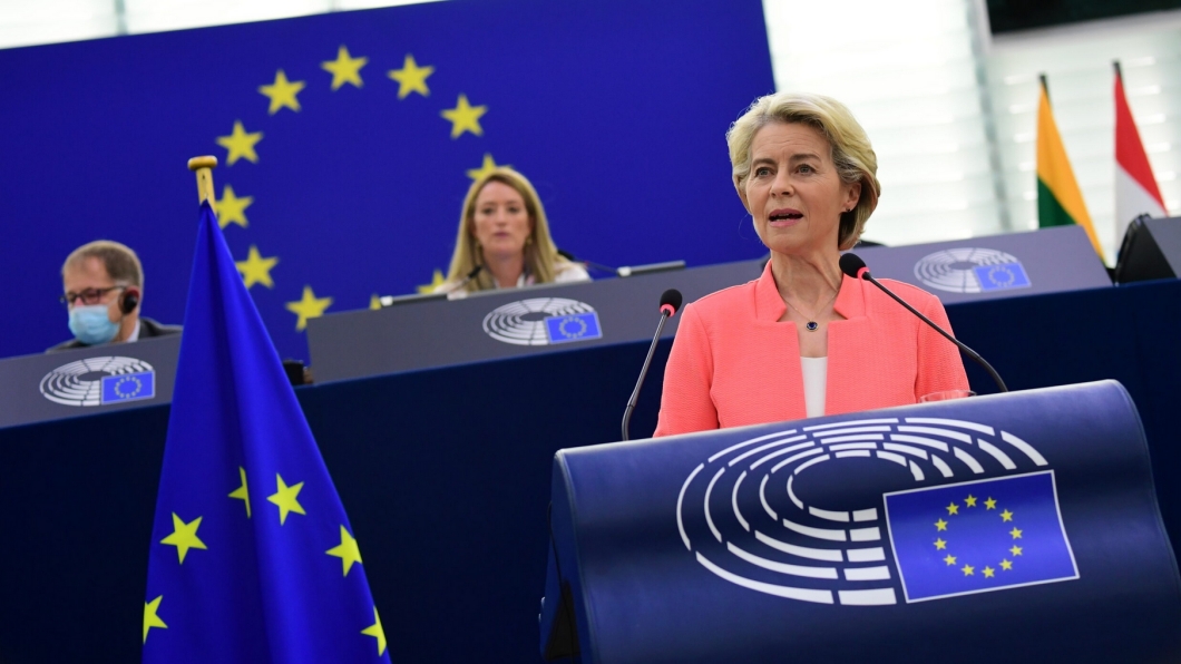 歐盟執委會主席范德賴恩(Ursula von der Leyen)近日提出《歐洲晶片法》希望解決晶片荒問題。(圖片來源/ 歐盟)