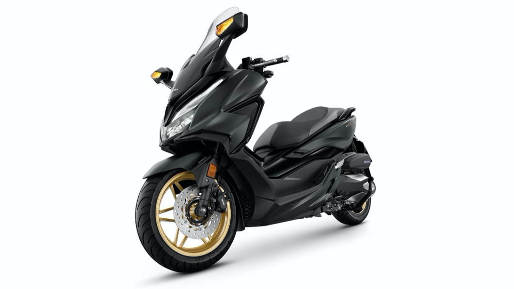 可以聲控!Honda新年式Forza 350發表 海外售價14.57萬元起