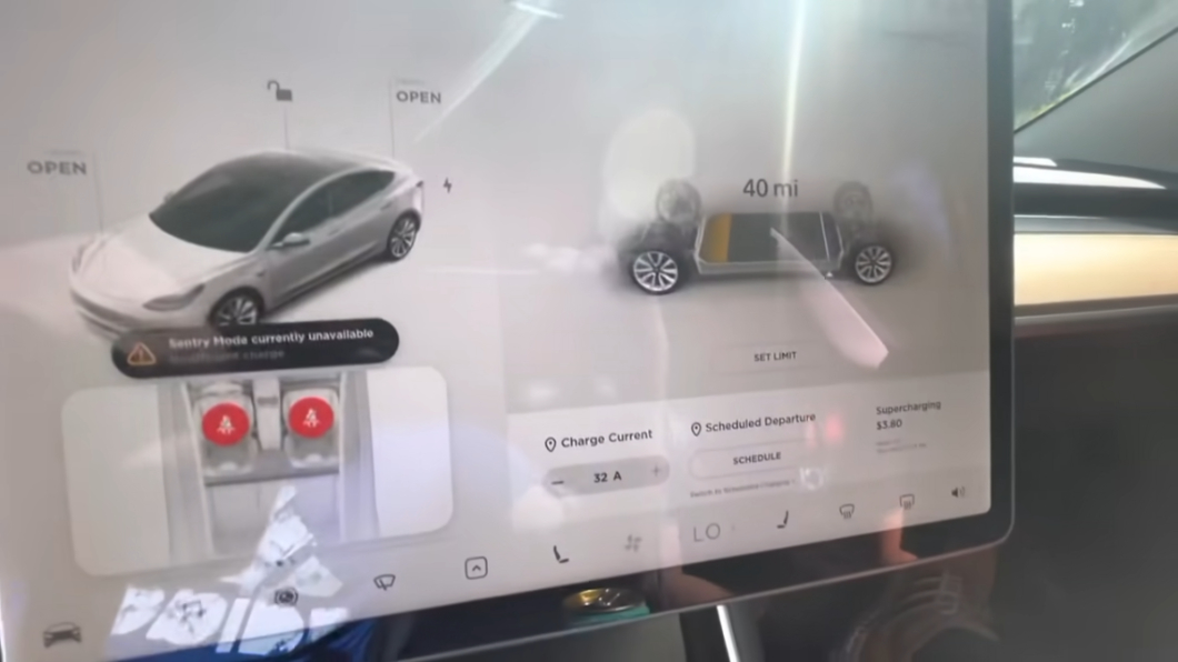 經過6英里拖行後,Model 3的續航里程充至約40英里。(圖片來源/ 擷取自YT《Cyber Hooligan》)
