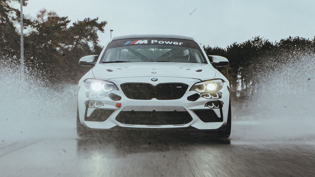 車頭是這輛M2 CS較為美中不足的所在。(圖片來源/ BMW)
