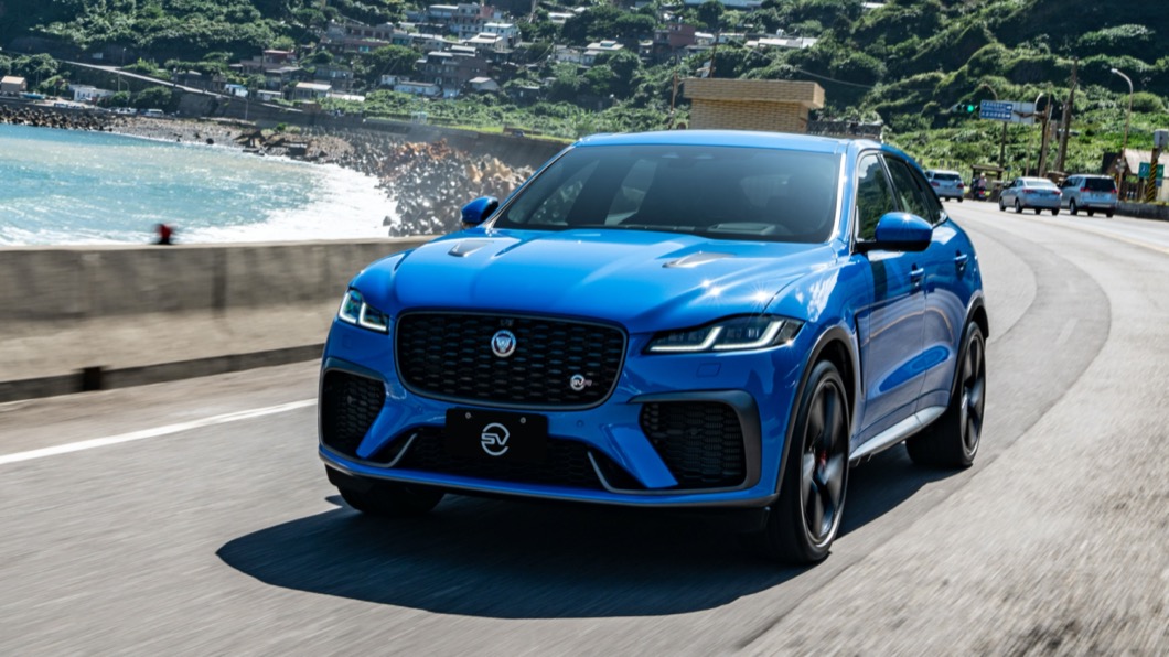 小改款F-Pace SVR售價473萬　5.0升V8機械增壓！狂轟550匹馬力