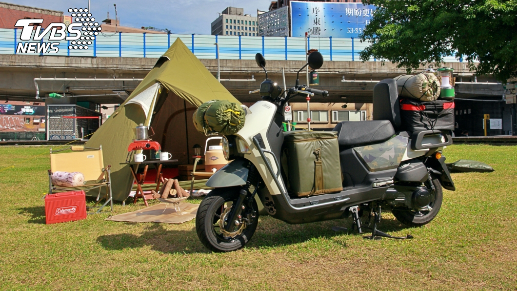 跨界休旅機車SYM 4Mica上市! 超強置物機能售價7.98萬元起