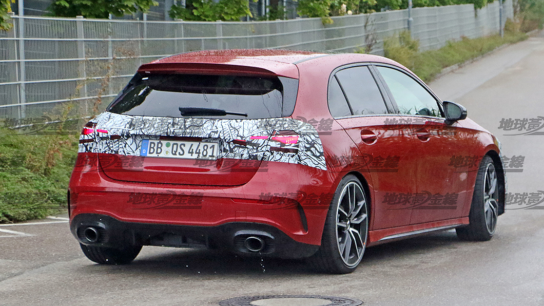 車尾可以看到A 35 4Matic+可望植入新款尾燈設計。(圖片來源/ TVBS)