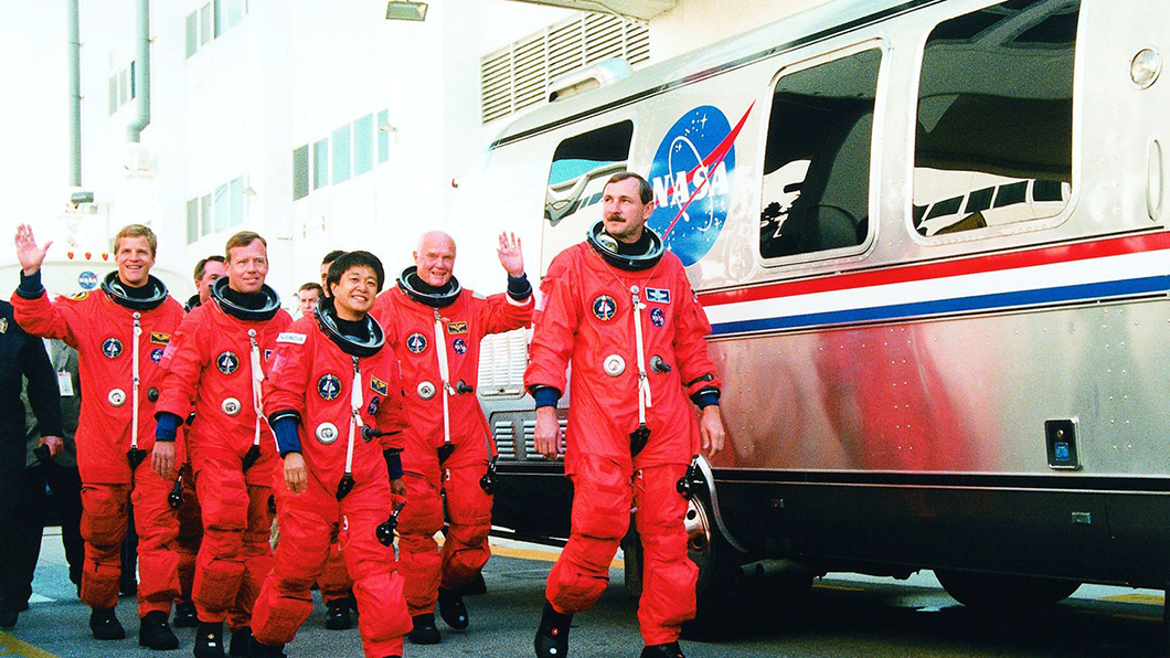 NASA希望為太空人們提供一種既復古又現代化的嶄新乘坐體驗,並可容納8位太空人。(圖片來源/ NASA)