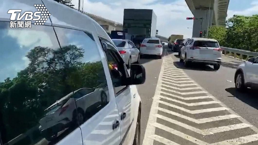 網聊最惡劣駕駛行為　這品牌躺著也中槍！