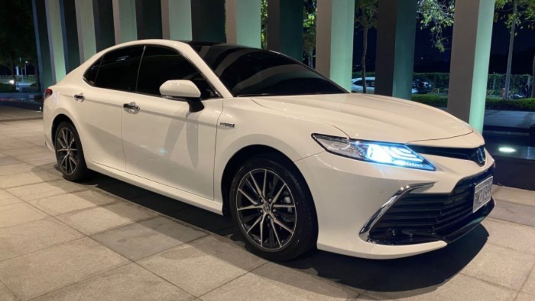 也有人分析這輛車妥善率高，加上乘坐舒適性非常好，買車不用太在意別人眼光，自己開心最重要。(圖片來源/ 翻攝自Dcard)