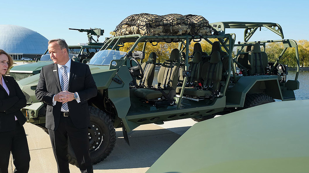 純電Hummer重回美軍行列? 你各位當兵當不完啊!